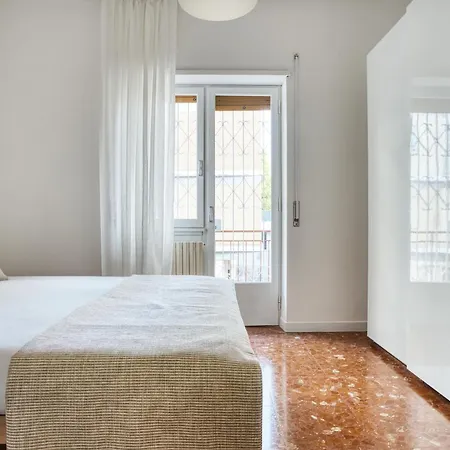 Charme In Balduina - Near St Peter Apartment *